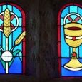 Creysse : vitraux le pain et le vin